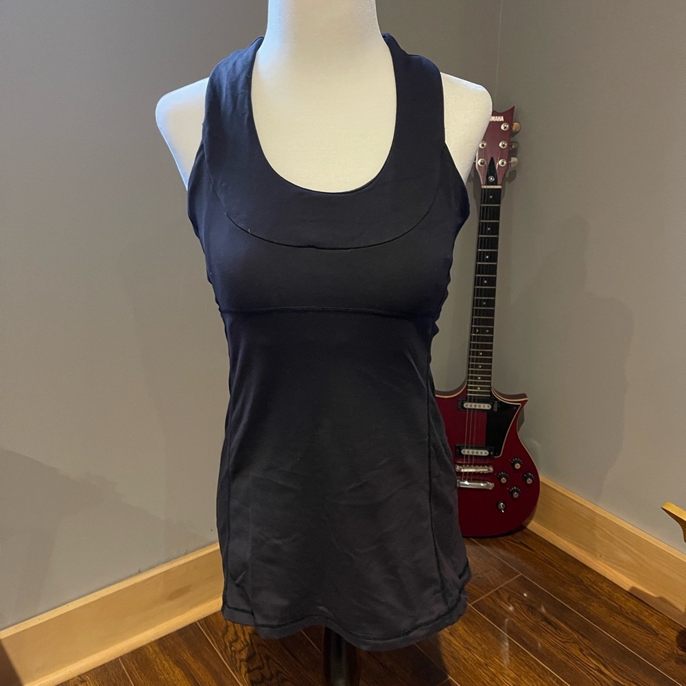Lululemon top- free with purchase for $25+